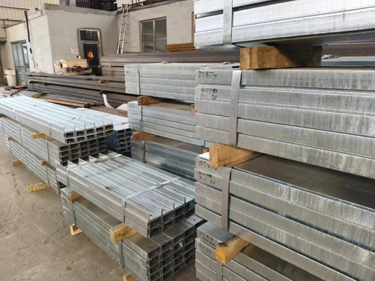 Özel Galvanize Çelik C Bölümü Çubukları 150x90x24 PFC Paralel Flange