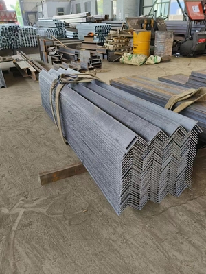 Galvanizli Çelik açılı Lintel, yapısal bütünlüğü ve güvenliği sağlamak için en iyi inşaat malzemesi
