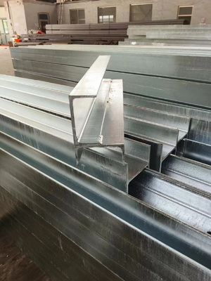 Gömülü HDG Sleeper Destek Duvarı Köşesi Post Köşeleri 90°