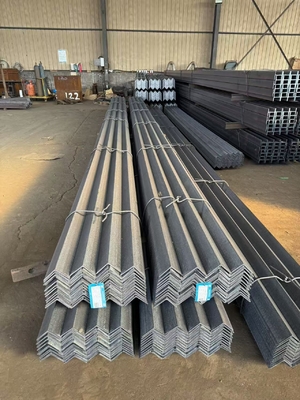 Sivil Bina Kapı Çerçeve Verimliliği için 100*100*8 mm Galvanizli Çelik Açısı