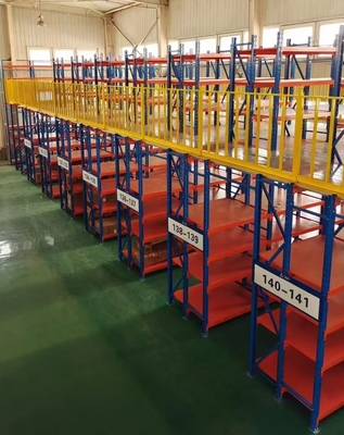 Korrozyondan Koruma En Yüksek Yük Kapasitesi 500-5000 Lbs ve 2-5 Seviye için Çelik Palet Rack